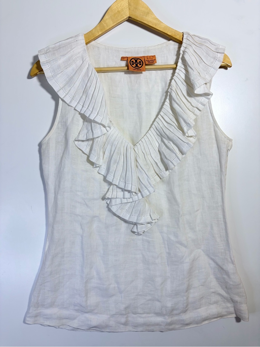 Tory Burch Linen Ruffle Neck Top Sz 8 White Sleeveless Pleated V-Neck